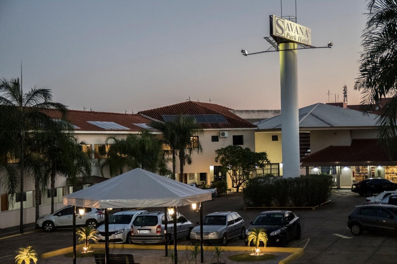 Savana Park Hotel Andradina Luaran gambar